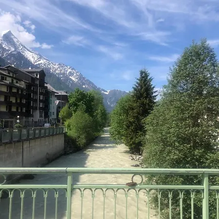 Apartman Oliver *